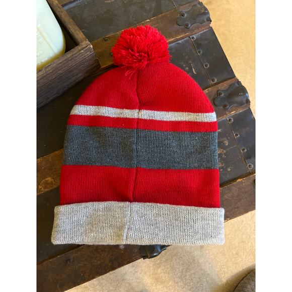 Disney Mickey Mouse Winter Beanie Hat Ski Hat Red & Gray One Size Fits Most - Picture 2 of 4